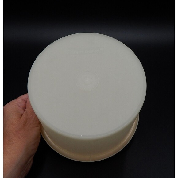Tupperware Storage Canister Container 263-20 Round Sheer Base 238-17 Almond Lid - Picture 3 of 6